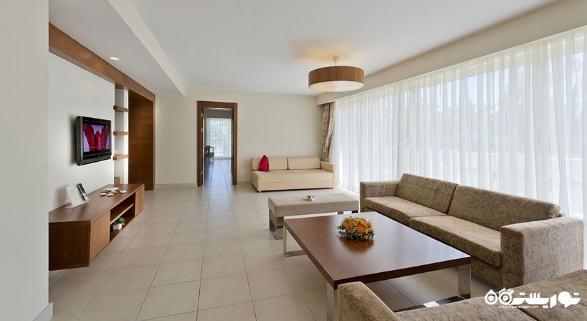 فضای نشیمن سوئیت فمیلی